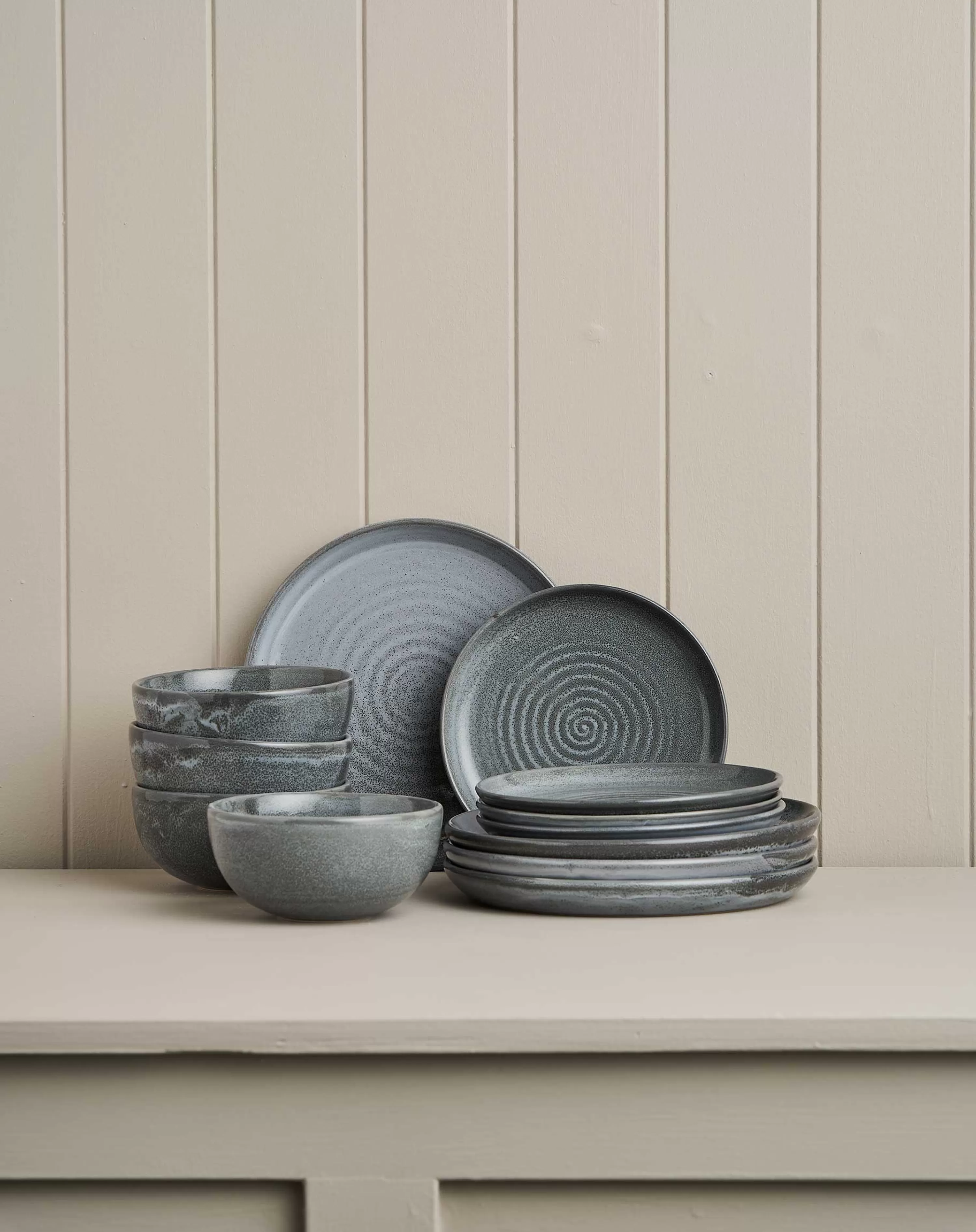 Robert Gordon Dinner Sets-12pc Small Portions Terra Dinner Set / Storm