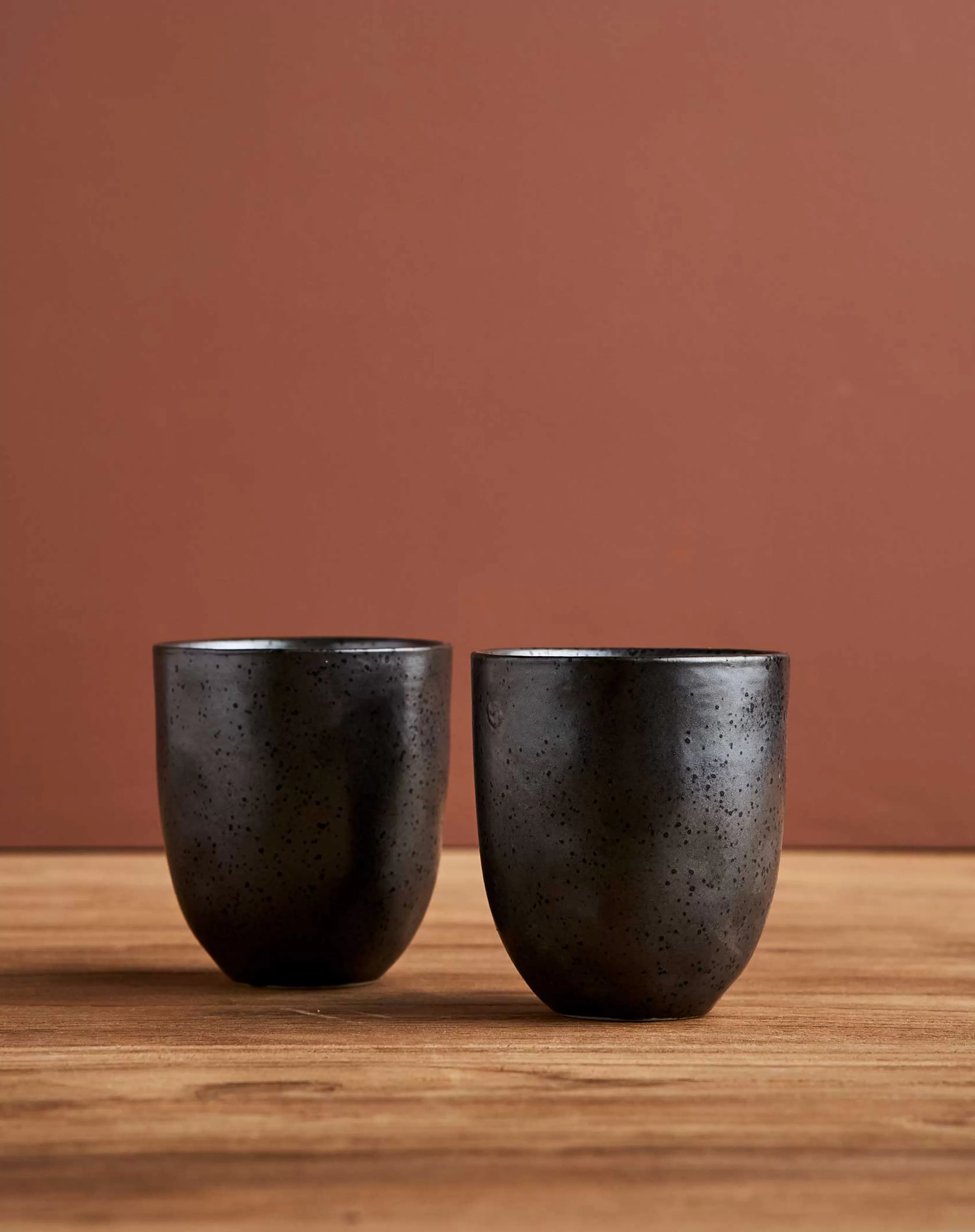 Robert Gordon Mugs & Cups-Earth Lattes / Black